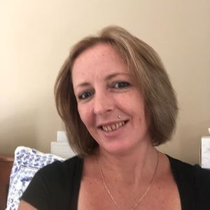 Meet your Posher, Julz